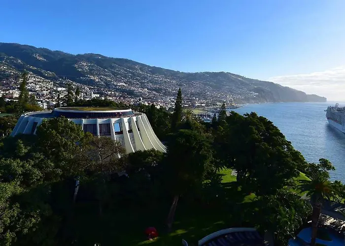 Pestana Casino Aparthotel